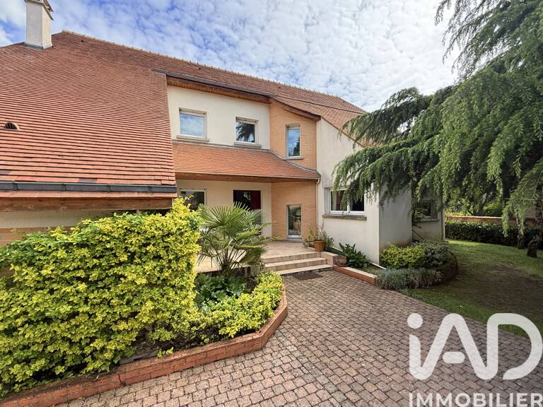 Vente Maison/villa 8 pièces — photo 1