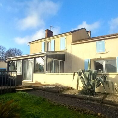 Maison 8 pièces 245000 €