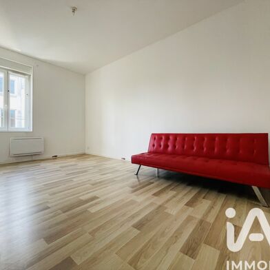 Immeuble  107000 €