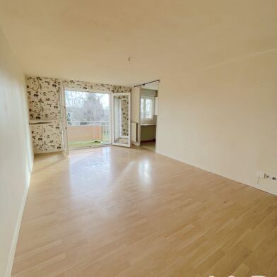 Appartement 3 pièces 145500 €