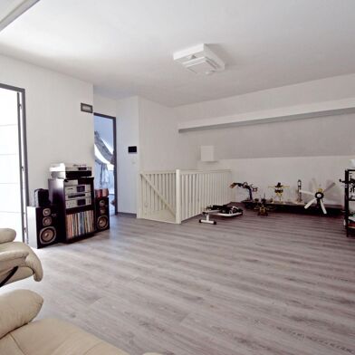 Maison 11 pièces 435000 €