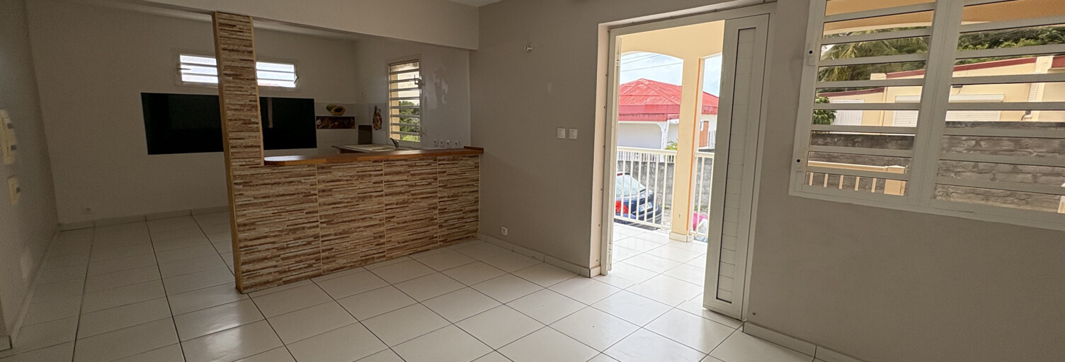 Maison 3 Pièces 60 m² à louer à Le Gosier (97190)