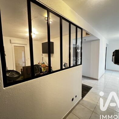 Appartement 3 pièces 160000 €