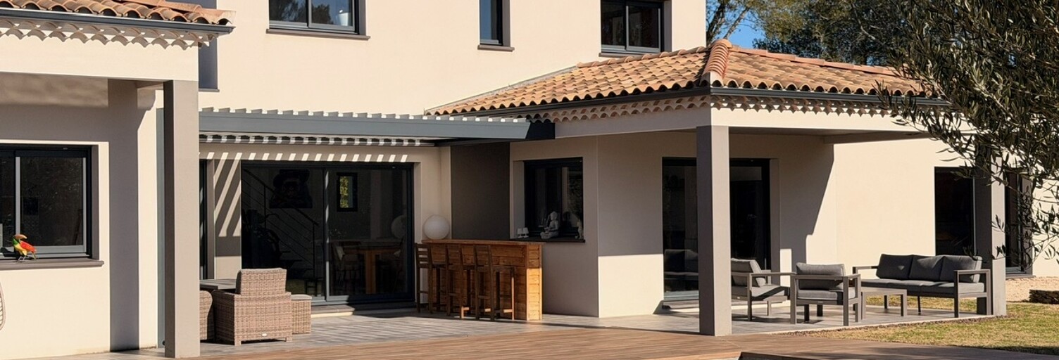 Maison 5 Pièces 230 m² à vendre à Nîmes (30000)