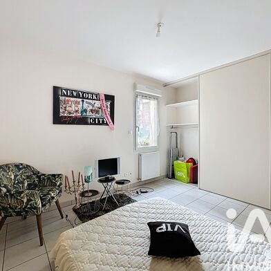 Appartement 3 pièces 690 €