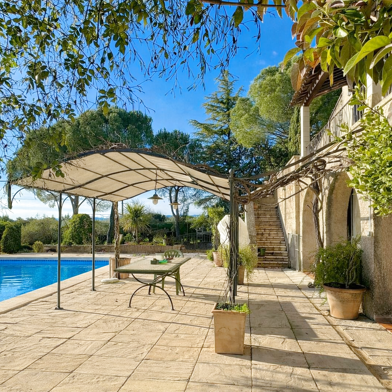 Maison 11 pièces 577000 €