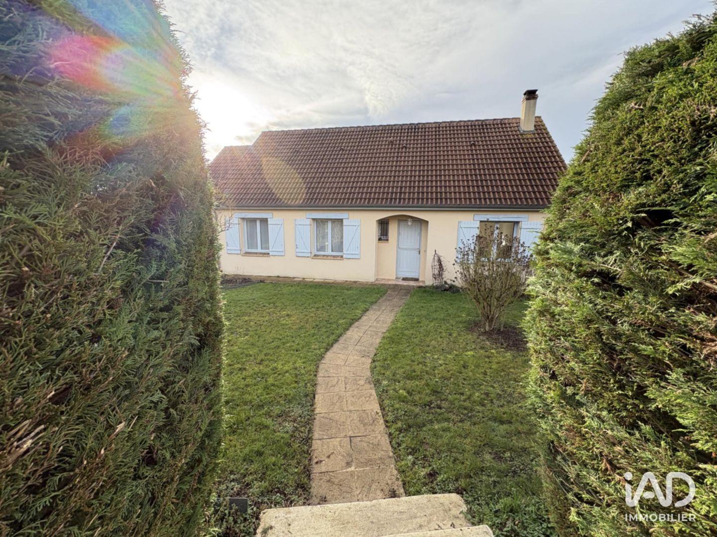 St-Aubin-Des-Coudrais - 103m² - 5p. - 4ch.