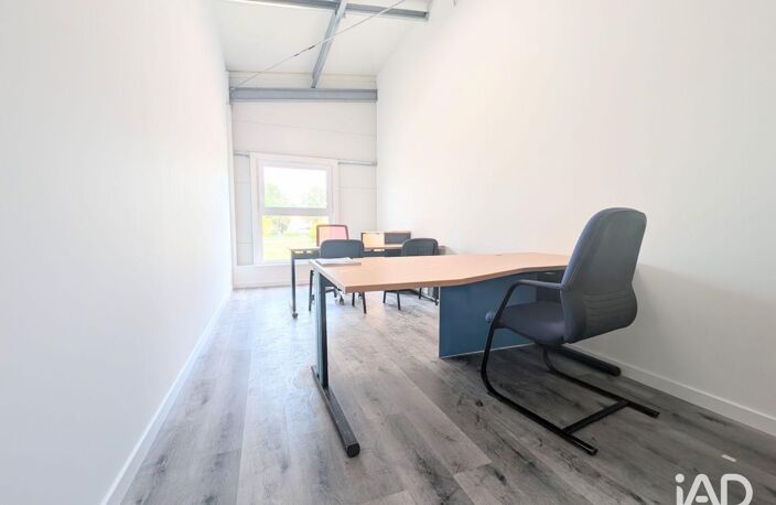Location Bureaux 37 m&sup2; — photo 2