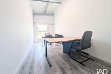 Bureau  535 €