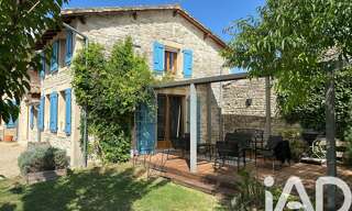 Maison 7 Pièces 203 m² à vendre à Fontenille-Saint-Martin-d'Entraigues (79110)