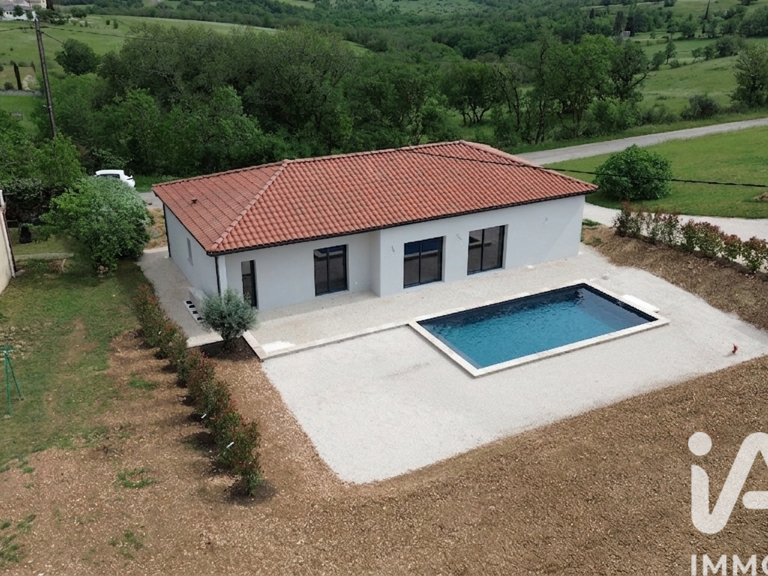 Vente Maison/villa 5 pièces — photo 1