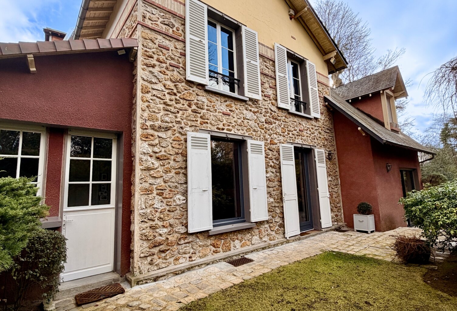 Vente Maison/villa 7 pièces — photo 1