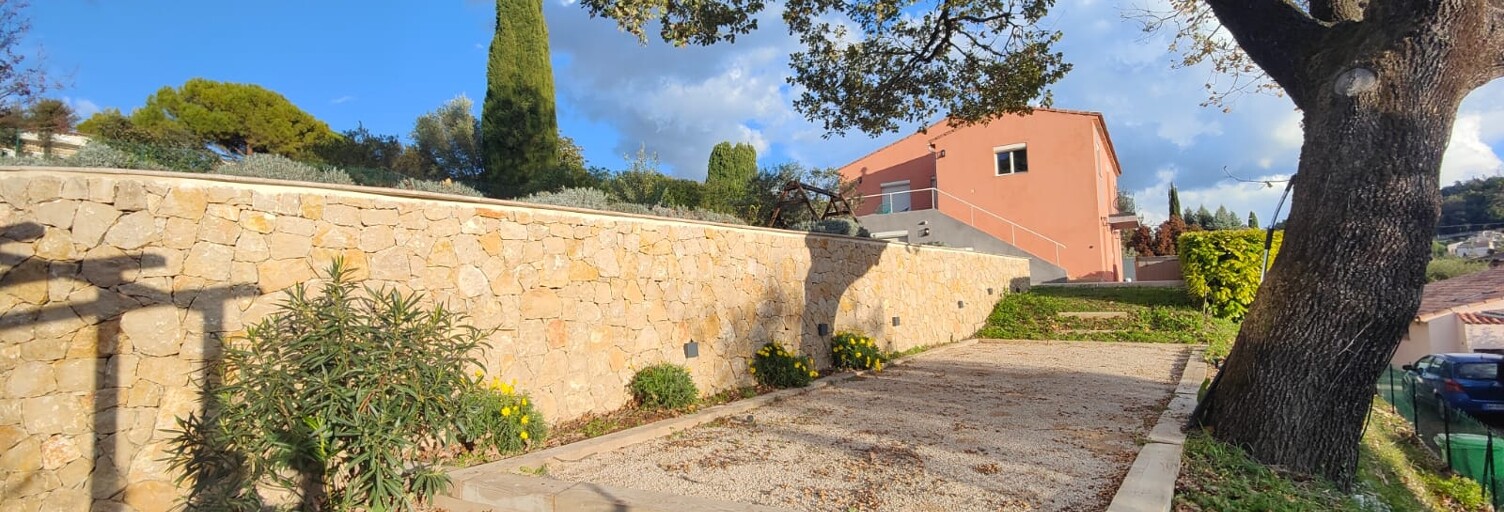 Maison 5 Pièces 285 m² à vendre à Villeneuve-Loubet (06270)