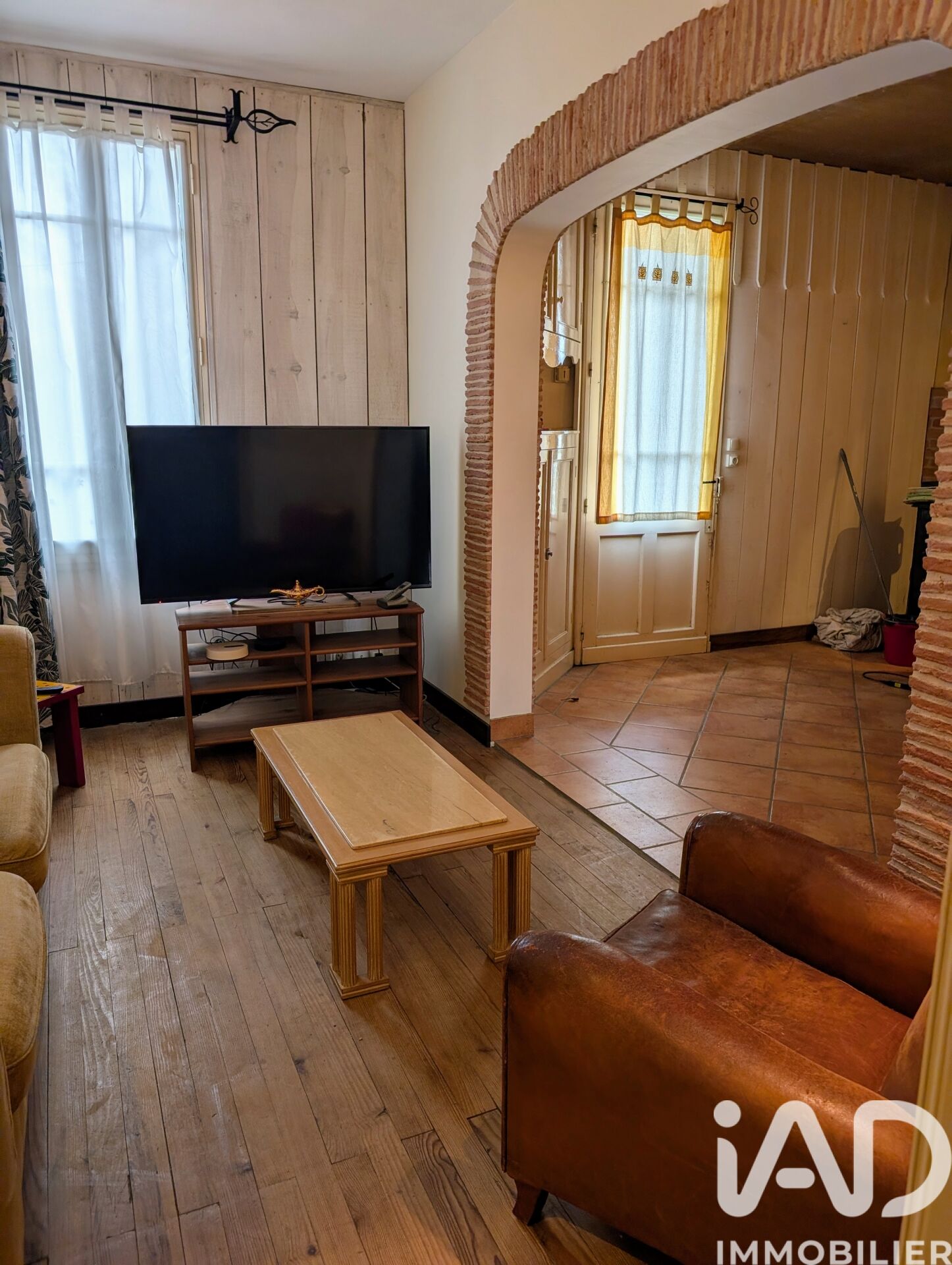 St-Seurin-Sur-L-Isle - 93m² - 5p. - 3ch.