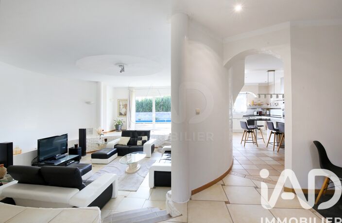 Vente Maison/villa 4 pièces — photo 2