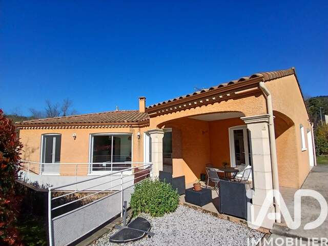 Vente Maison traditionnelle 5 pièces — photo du bien