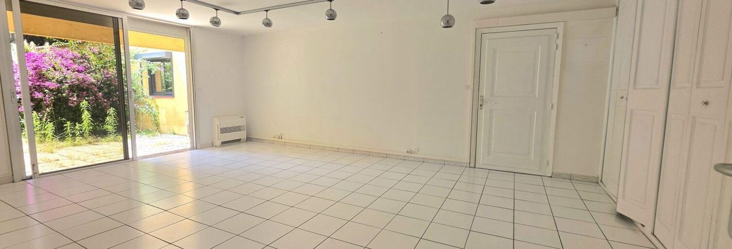 Commerce  139 m² à vendre à Fréjus (83600)