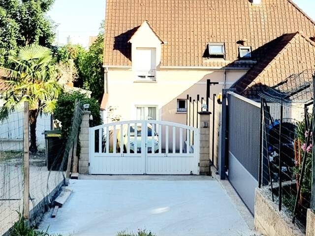 Vente Maison traditionnelle 7 pièces — photo du bien