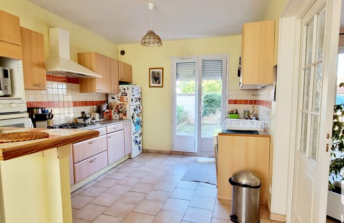 Vente Maison traditionnelle 7 pièces — photo 3