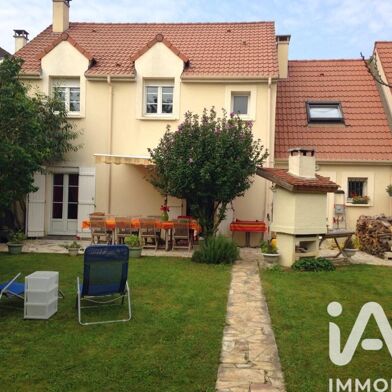 Maison 8 pièces 389900 €