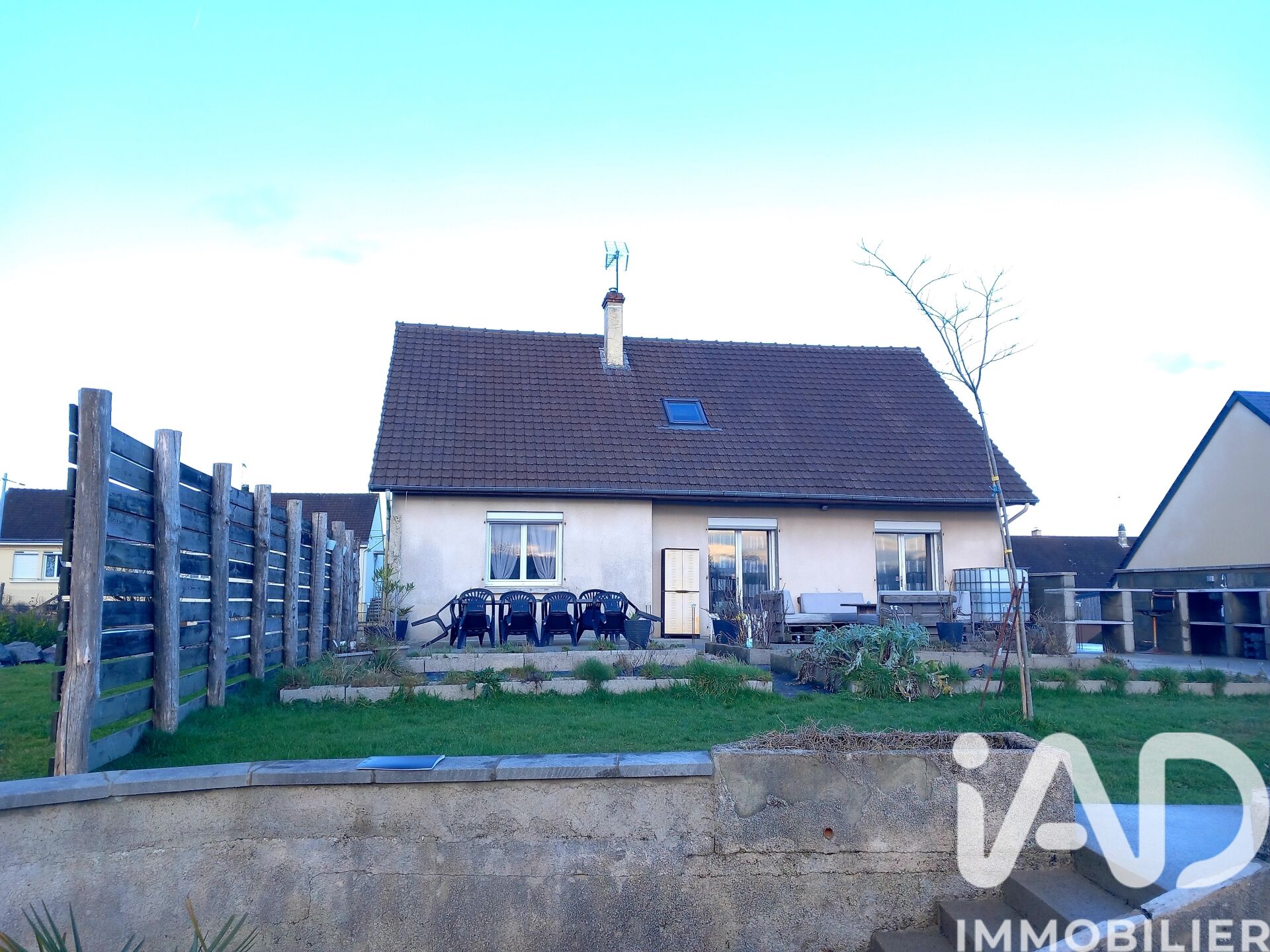 Authon-Du-Perche - 124m² - 6p. - 4ch.