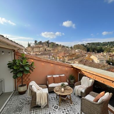 Appartement 4 pièces 156000 €