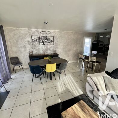 Maison 4 pièces 284000 €