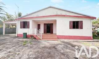 Maison 12 Pièces 240 m² à vendre à Sainte-Rose (97115)