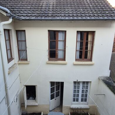 Maison 6 pièces 65000 €