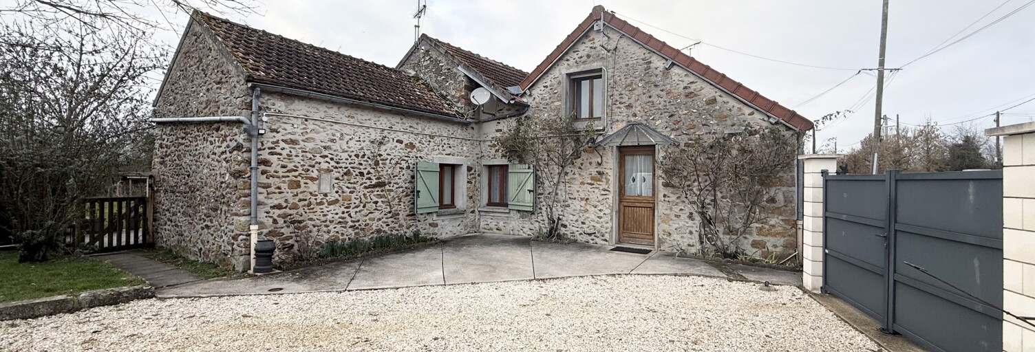 Maison 5 Pièces 107 m² à vendre à Villeneuve-les-Bordes (77154)