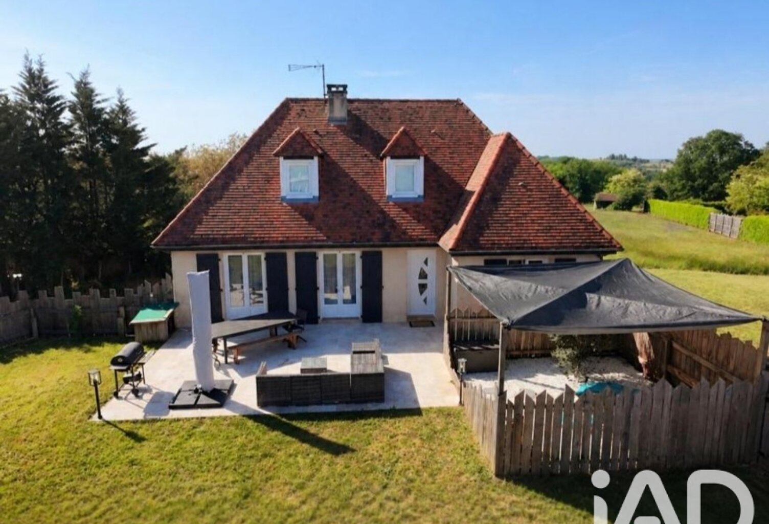 Vente Maison/villa 7 pièces — photo 1