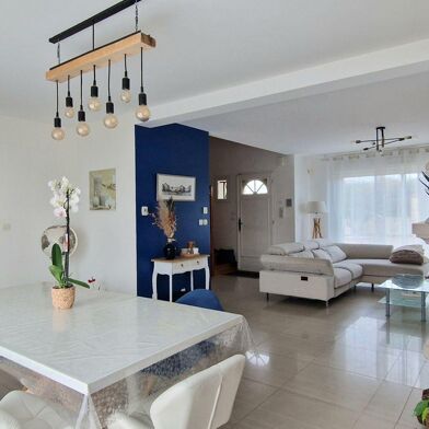 Maison 5 pièces 397000 €