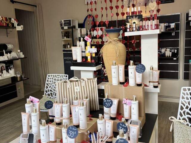 Vente Local d'activités 70 m&sup2; — photo du bien