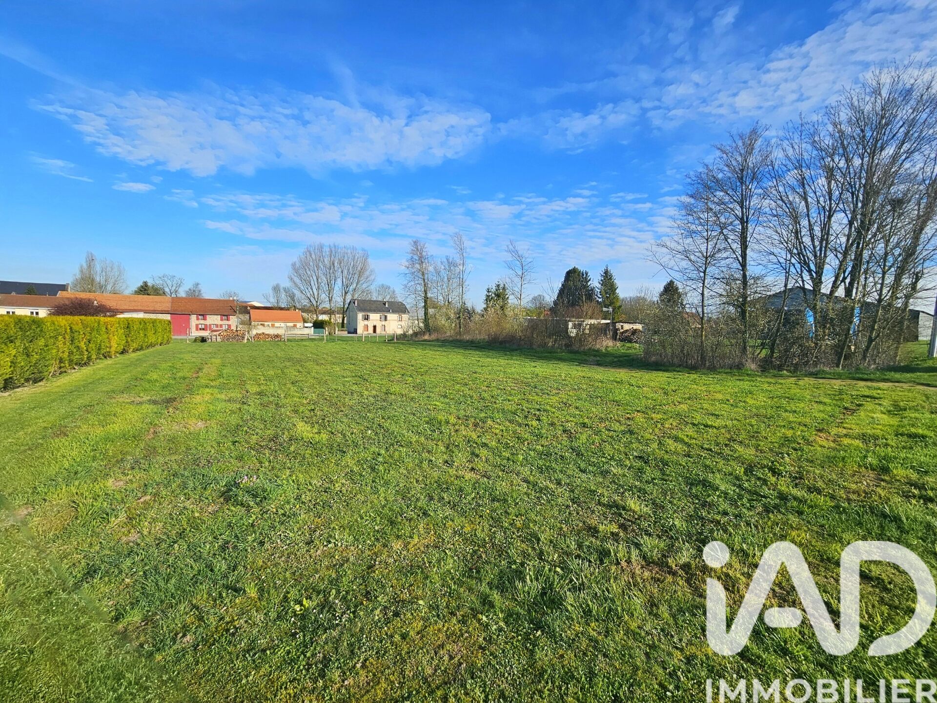 Souain-Perthes-Les-Hurlus - 861m²