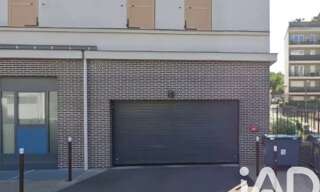 Garage  17 m² à vendre à Éragny (95610)