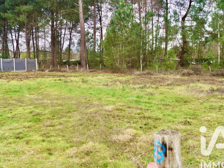 Vente Terrain à bâtir 632 m&sup2; — photo 1