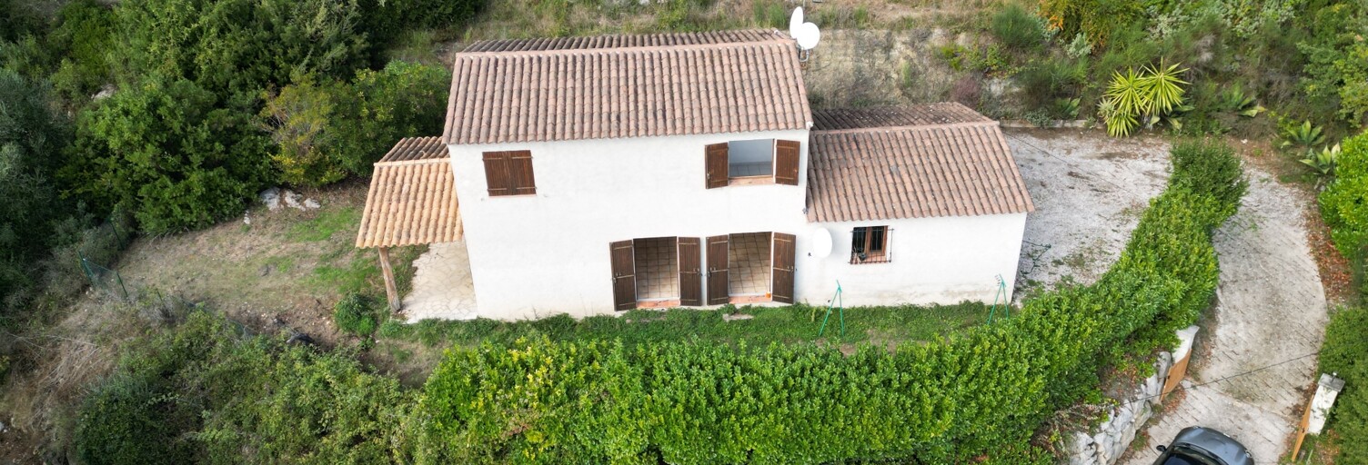 Maison 5 Pièces 103 m² à louer à Carros (06510)