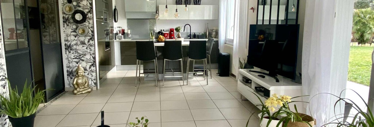 Maison 5 Pièces 124 m² à vendre à Bessines (79000)