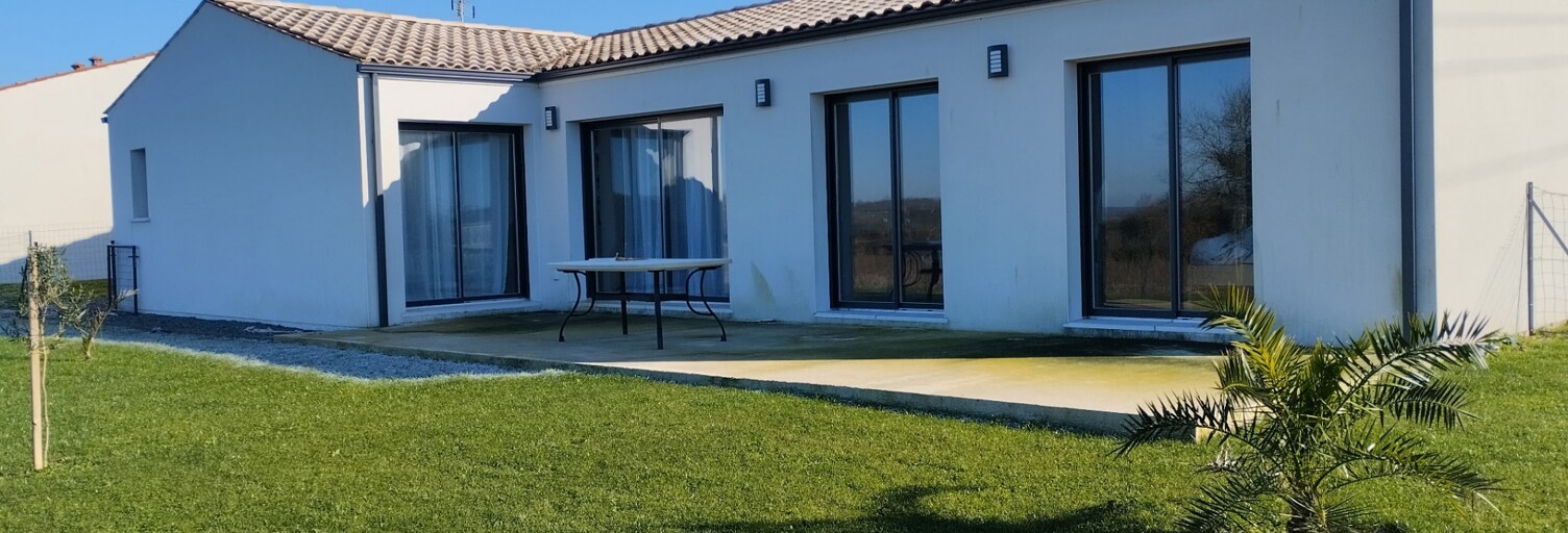 Maison 5 Pièces 113 m² à vendre à Corme-Royal (17600)