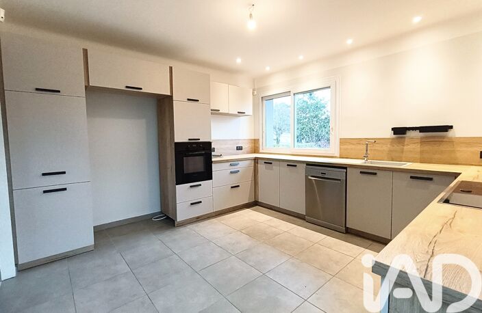 Vente Maison/villa 4 pièces — photo 4