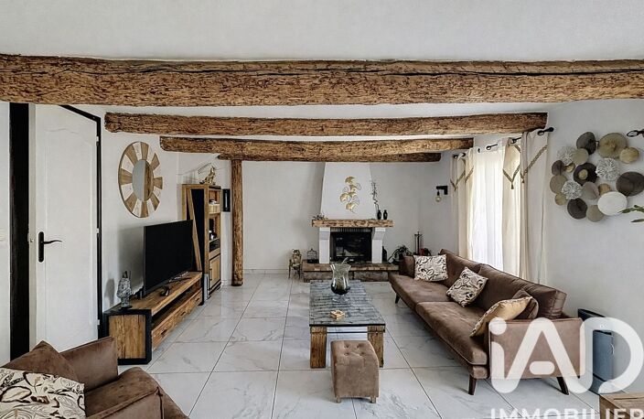 Vente Maison/villa 7 pièces — photo 2