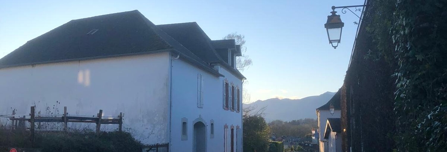 Maison 7 Pièces 193 m² à vendre à Oloron-Sainte-Marie (64400)