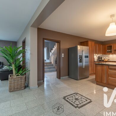 Maison 6 pièces 398000 €