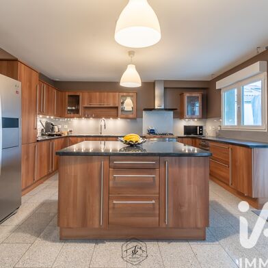 Maison 6 pièces 398000 €