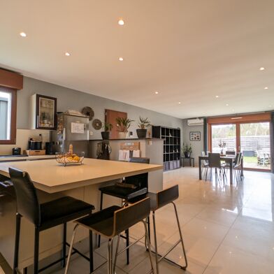 Maison 6 pièces 239000 €