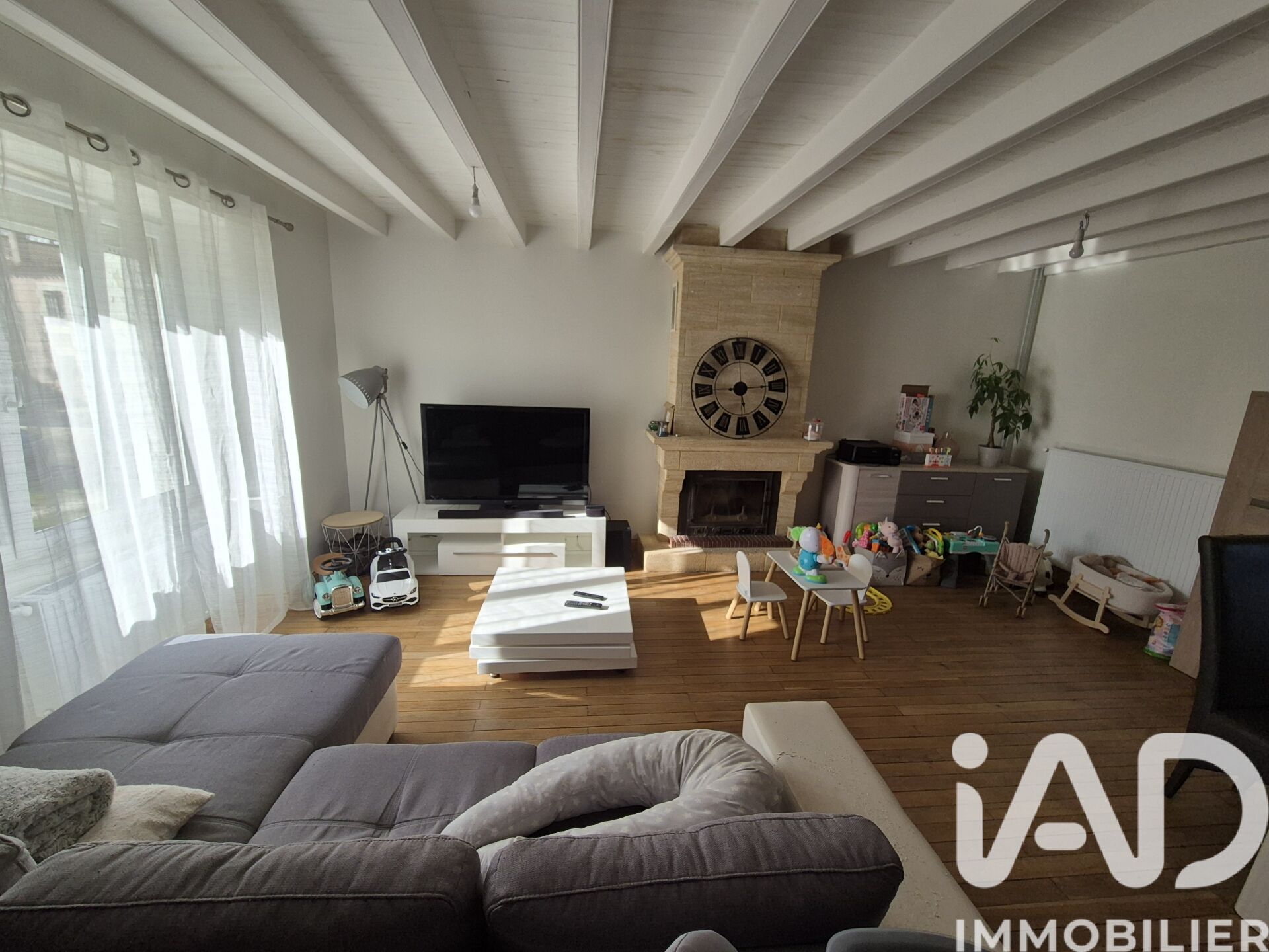 Maison à vendre, 8 pièces, 205 m², Montmoreau