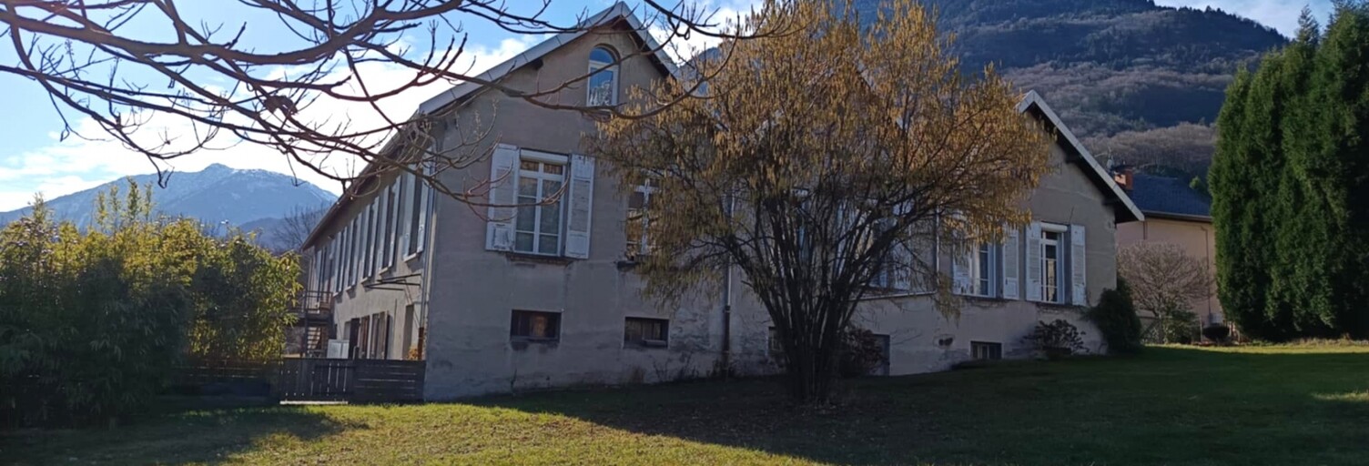 Maison 14 Pièces 448 m² à vendre à Saint-Rémy-de-Maurienne (73660)