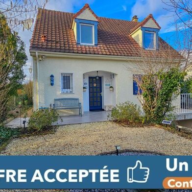 Maison 5 pièces 379000 €