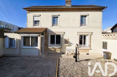 Maison 6 pièces 213580 €