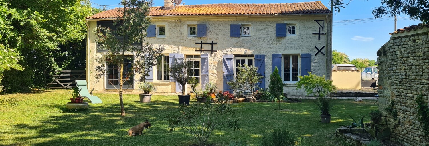 Maison 6 Pièces 153 m² à vendre à Nantillé (17770)